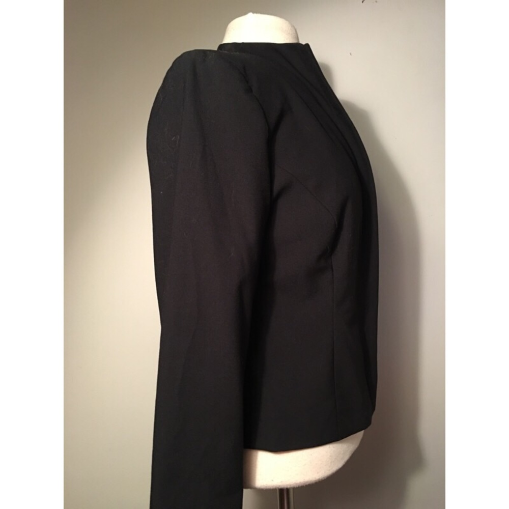 Finity Studio Collarless Full Front Zip Cropped - image 2